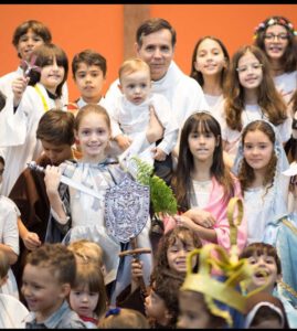 Holywins ou Halloween?