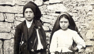 O que aprendemos com os pastorinhos Francisco Marto e Santa Jacinta Marto?